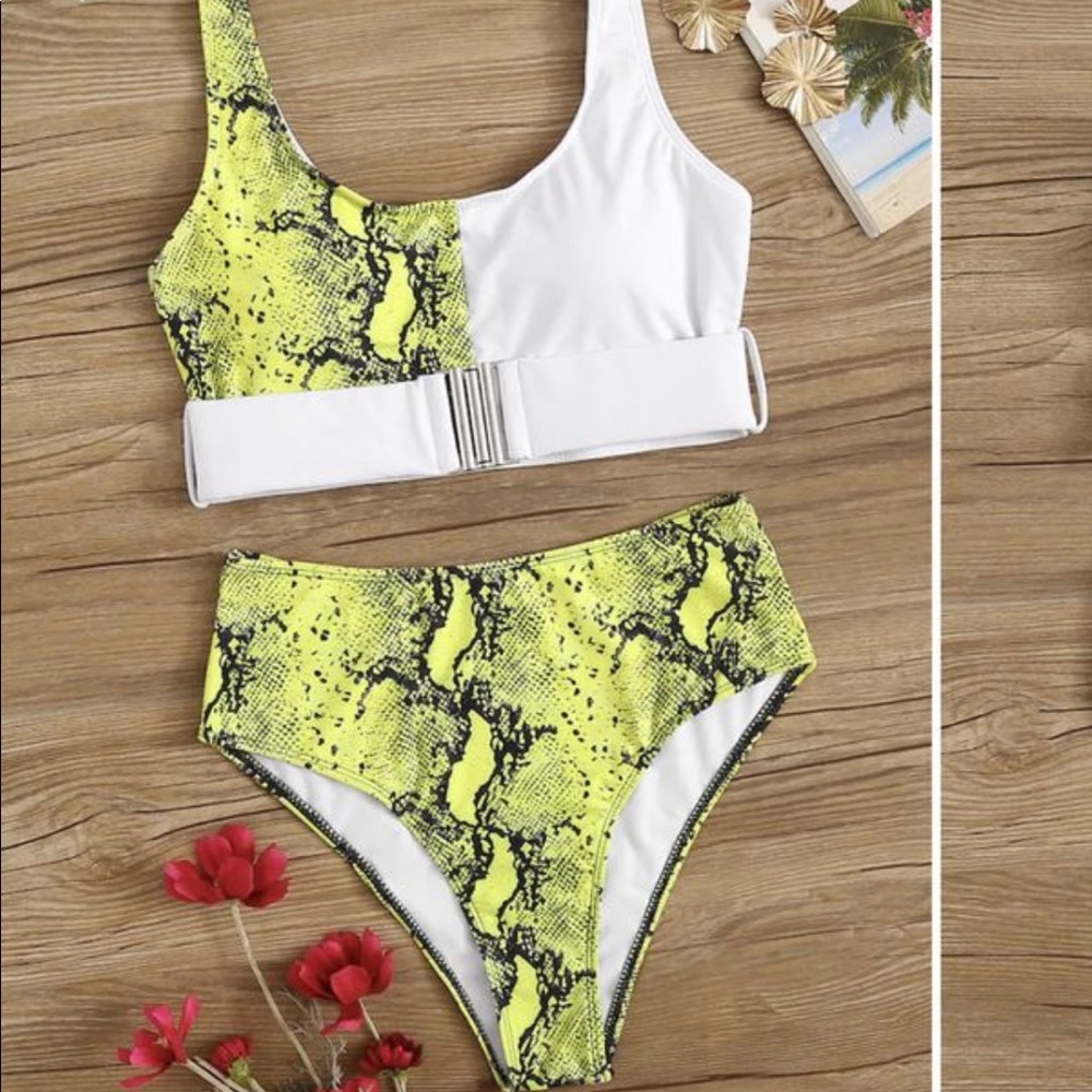 Two piece bikini swim suite
